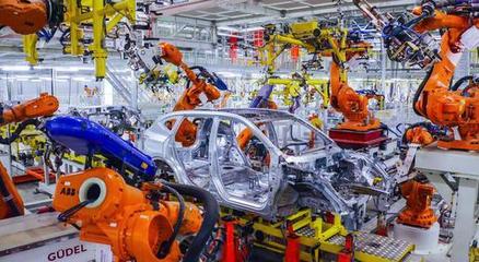 國(guó)貨正當(dāng)紅 哈弗F7成中國(guó)制造“金名片”